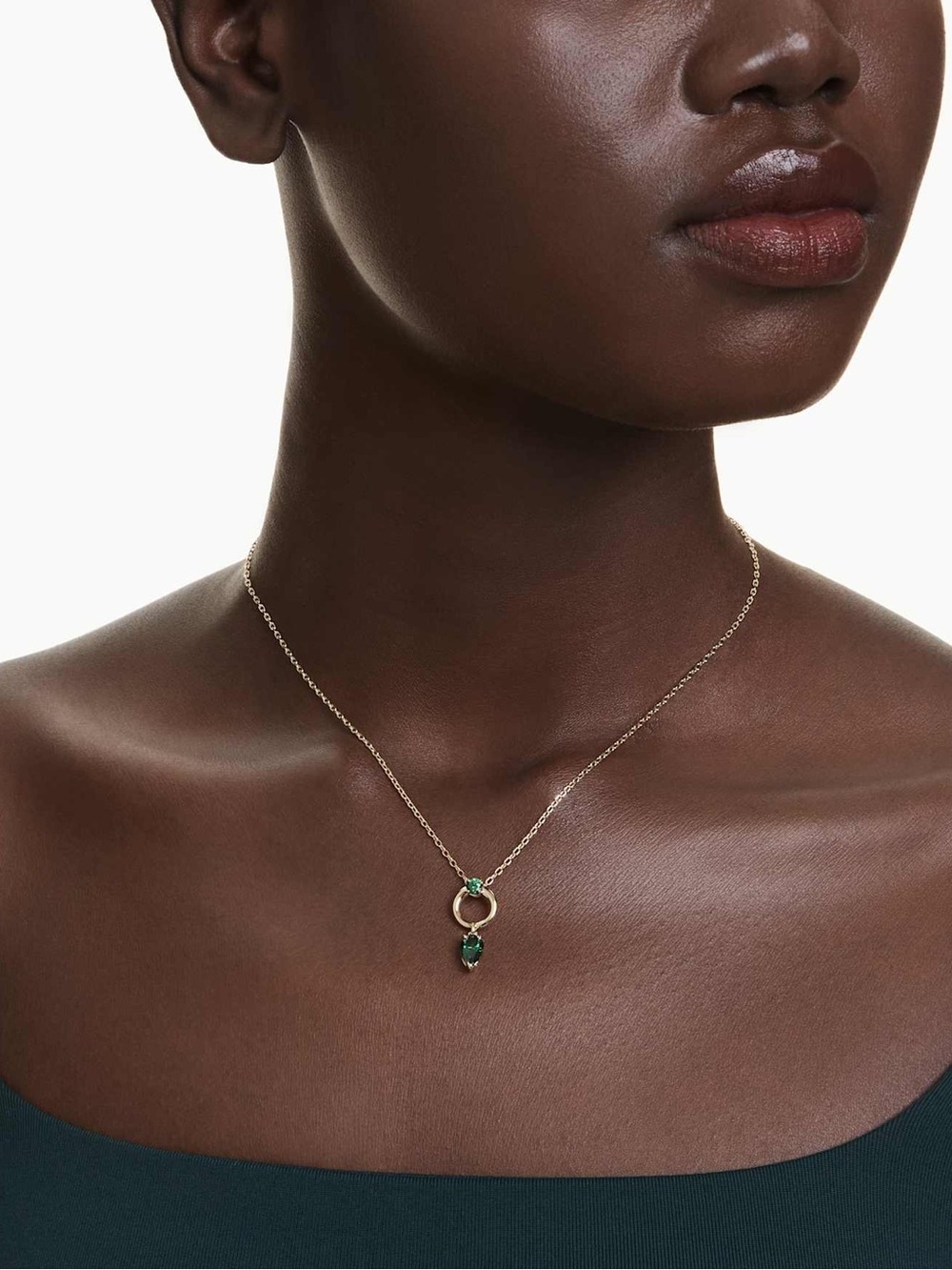 Swarovski | Mesmera pendant
Mixed cuts, Green, 18K gold finish Women Jewelry new - Picture 8 of 10